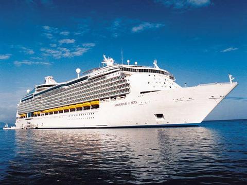 Navigator of the Seas Schiff