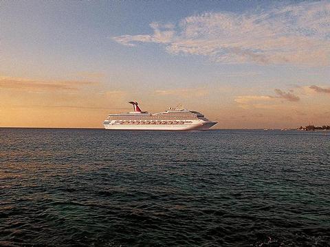 Carnival Triumph Schiff