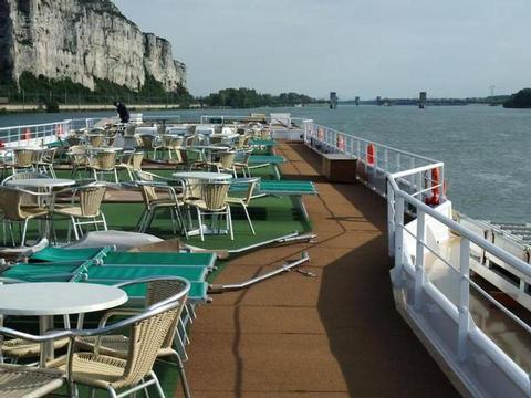 Swiss Pearl Schiff