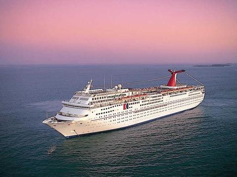 Carnival Imagination Schiff