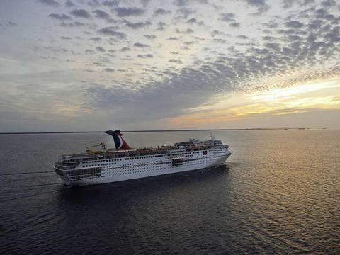 Carnival Sensation Schiff