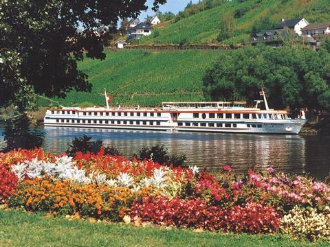 Switzerland Schiff