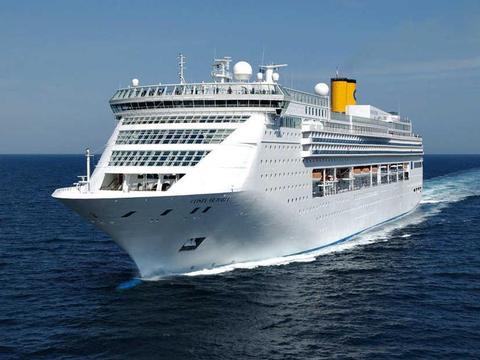 Costa Victoria Schiff