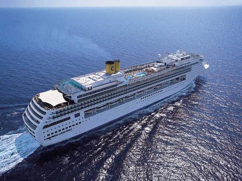 Costa Victoria Schiff