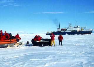 Akademik Shokalskiy Schiff