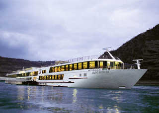 Viking Helvetia Schiff