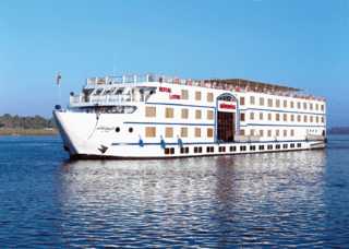 Mövenpick Royal Lotus Schiff