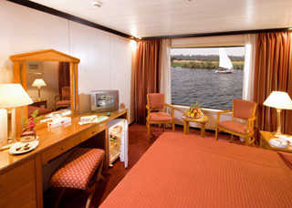 Regency Schiff