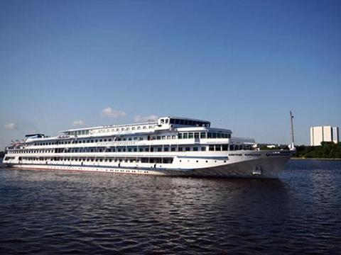 Furmanov Schiff