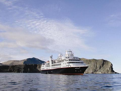 Silver Explorer Schiff