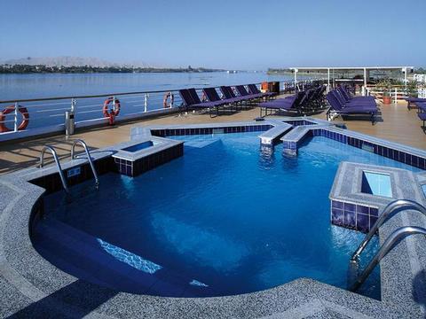 Nile Excellence Schiff