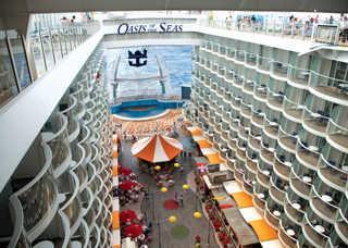 Oasis of the Seas Schiff