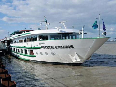 Princess d'Aquitaine Schiff