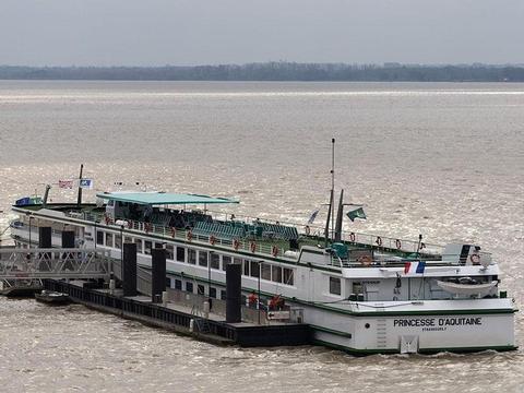 Princess d'Aquitaine Schiff