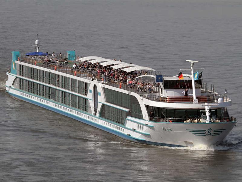 Alina, Scylla Tours
