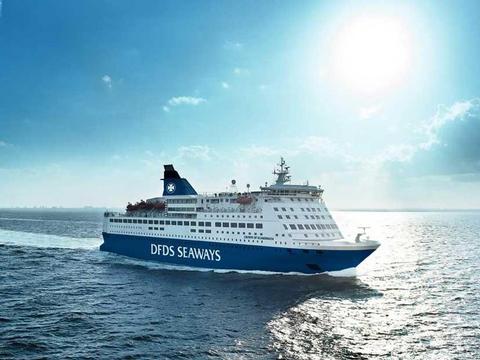 Crown Seaways Schiff