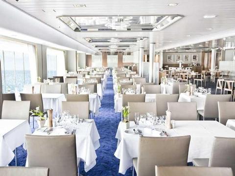 Crown Seaways Schiff
