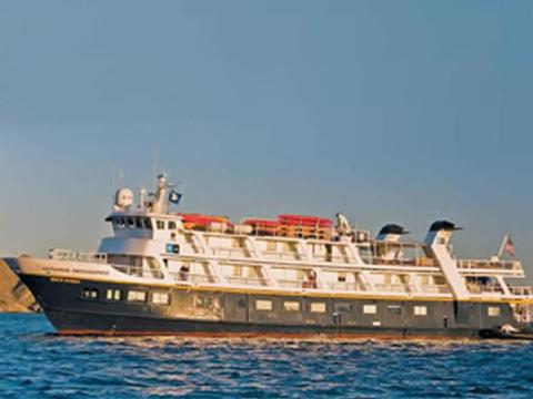 National Geographic Sea Bird Schiff