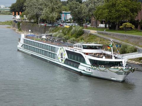 Treasures Schiff