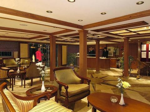 Sherry Boat Schiff