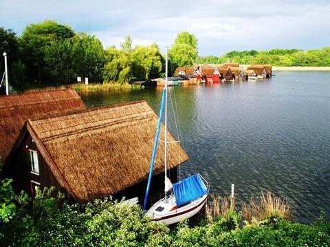 Mecklenburgische Seenplatte mit Rad & Schiff
